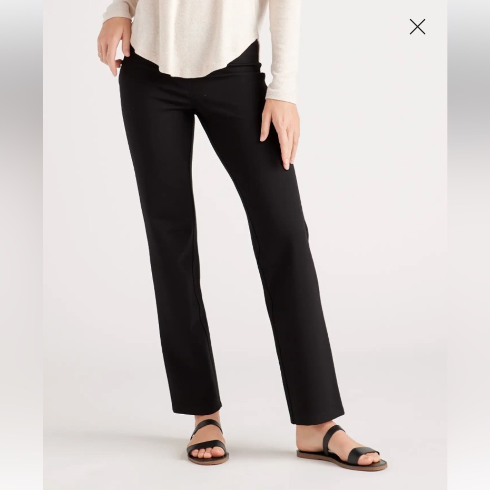 Quince women’s black ponte straight leg pant size Small